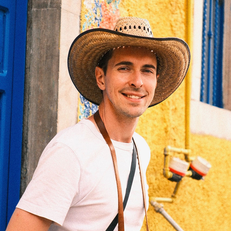 Jérôme Vanbaelinghem, French teacher offering homestay immersion and private lessons in Lille, France